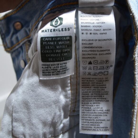 Levi's 501 Distressed Woman's High Waisted Shorty Jean Shorts Size 24 - Picture 10 of 14